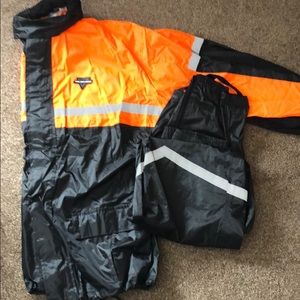 Motorcycle rain suit